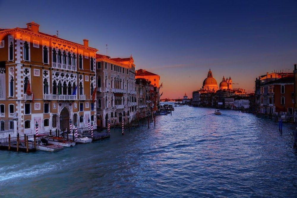 2960 Ca Frari Venedig